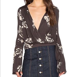 |•Free People•| ‘Fiona’ Trumpet Sleeve Blouse